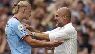 جوارديولا مع إيرلينج هالاند في مانشستر سيتي