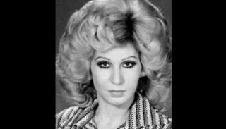 الفنانة فايزة أحمد