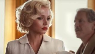 مشهد من فيلم "شقراء"