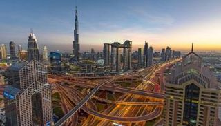 الإمارات تتصدر رغبات الشباب العربي للمعيشة