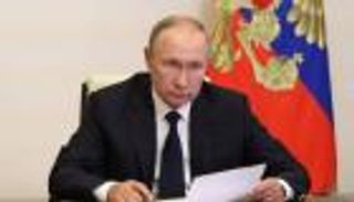 استفتاءات وتعبئة عسكرية.. هل يناور بوتين لتحقيق مكاسب في أوكرانيا؟