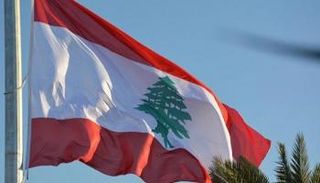 علم لبنان - أرشيفية