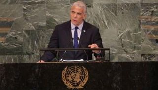 يائير لابيد خلال إلقائه كلمته بالأمم المتحدة