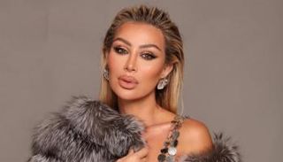 الفنانة مايا دياب 