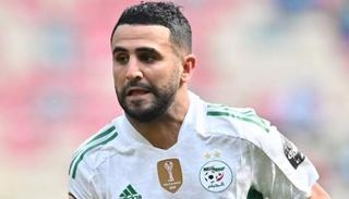 رياض محرز نجم منتخب الجزائر