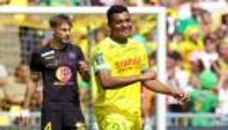 هدف واحد يكفي.. مصطفى محمد ينافس على أول جائزة مع نانت