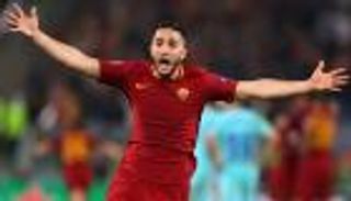 الدوري الإماراتي.. الشارقة يتعاقد مع "عدو برشلونة"