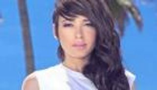 ساندي تكشف طريقة خروجها من اكتئاب "الطلاق الثاني"