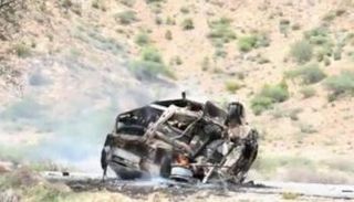 مركبة تابعة لدورية للقاعدة تحترق في مودية بأبين