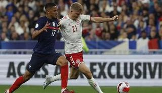 الدنمارك وفرنسا