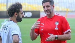 فيتوريا وصلاح 