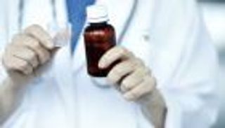 بعد وفاة عشرات الأطفال.. دولة أفريقية تسحب أدوية الباراسيتامول