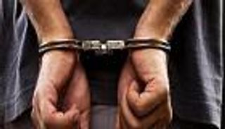 هدد بنشر صور وفيديوهات لها.. ضبط مصري يبتز فتاة عبر "فيسبوك"