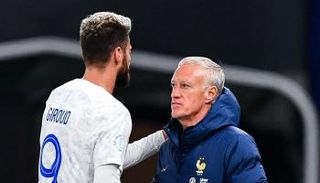 ديدييه ديشامب مدرب فرنسا ضد الدنمارك