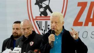مرتضى منصور رئيس الزمالك مع فيريرا