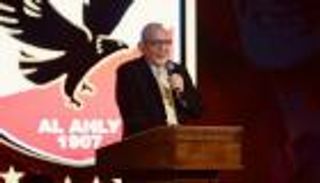 بطل كل المناصب.. من هو عدلي القيعي رئيس شركة الكرة بالأهلي المصري؟