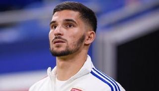 حسام عوار لاعب ليون الفرنسي
