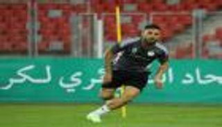 "لست السبب".. ديلور ينتقد زملاءه بعد ظهوره السلبي مع منتخب الجزائر