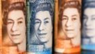 الجنيه الاسترليني.. العملة البريطانية "تذرف الدموع" على فراق إليزابيث