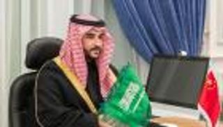 الأمير خالد بن سلمان.. الطيار المقاتل وزيرا لدفاع السعودية