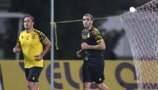 عبدالرزاق حمدالله لاعب النصر السابق والاتحاد الحالي