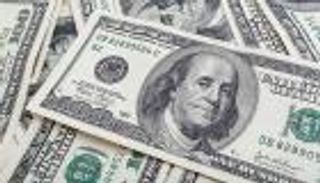 الجنيه المصري يسجل أدنى مستوى أمام الدولار.. ماذا يحدث في سوق الصرف؟