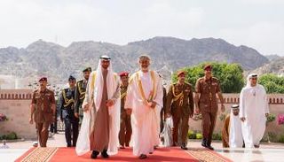 الشيخ محمد بن زايد آل نهيان وسلطان عمان