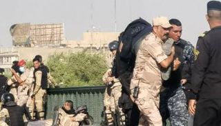 أحد جرحى القصف الصاروخي بالمنطقة الخضراء