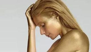 نجمة هوليوود جوينيث بالترو