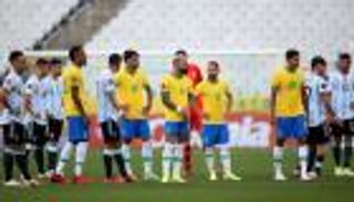 "لم أتزوج هذا القبيح".. زوجة لاعب البرازيل تسخر من شكله في FIFA23