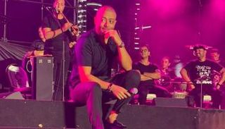 تامر عاشور من حفل الإسكندرية سبتمبر 2022