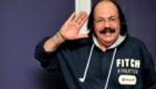 إيمي طلعت زكريا لـ"العين الإخبارية": سعيدة بوضع مقتنيات والدي بالمركز القومي للمسرح