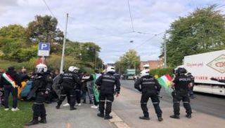 قوات الأمن النرويجية في محيط المكان 