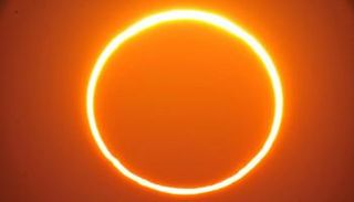 الإمارات تشهد كسوفا جزئيا للشمس