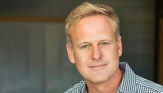 الملياردير الأمريكي هايز بارنارد