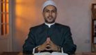 داعية مصري يحذر من 3 كلمات.. استخدمها إبليس وفرعون وقارون