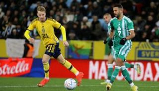 محرز نجم منتخب الجزائر