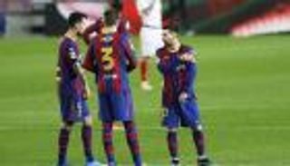 من بوابة كأس ملك إسبانيا.. ميسي مهدد على يد أسطورة برشلونة