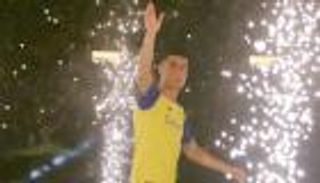 هل يشارك كريستيانو رونالدو في مباراة النصر والطائي؟