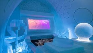 فندق الجليد السويدي