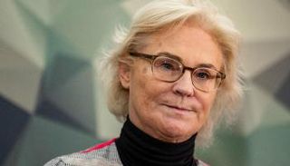 وزيرة الدفاع الألمانية