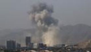 انفجارات وقتلى.. مواجهات بين طالبان وداعش في كابول