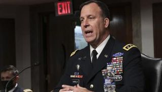 قائد القوات المركزية الأمريكية الجنرال مايكل أريك كوريلا 