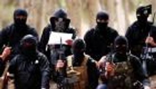 طالبان تلاحق "داعش".. مداهمات لتدارك "خطايا" السيولة الأمنية