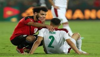 حكيمي وصلاح