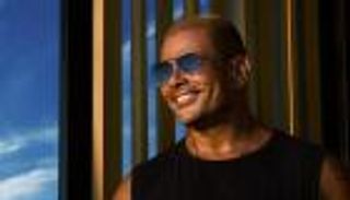 عمرو دياب يطرح "مضحوك علينا".. أولى أغاني الهضبة في 2023