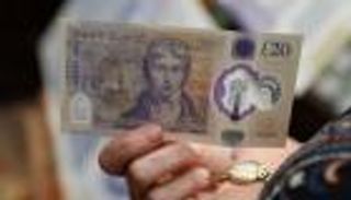 سعر الاسترليني اليوم في مصر الجمعة 6 يناير 2023.. قرب 33 جنيهًا