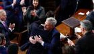 فعلها في الجولة الـ15.. الجمهوري "مكارثي" رئيسا لـ"النواب" الأمريكي