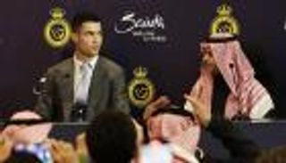 "سوشي إنييستا" أحدث أسلحة الدفاع عن صفقة النصر وكريستيانو رونالدو