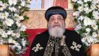 بابا أقباط مصر يخضع لفحوصات طبية بعد وعكة صحية